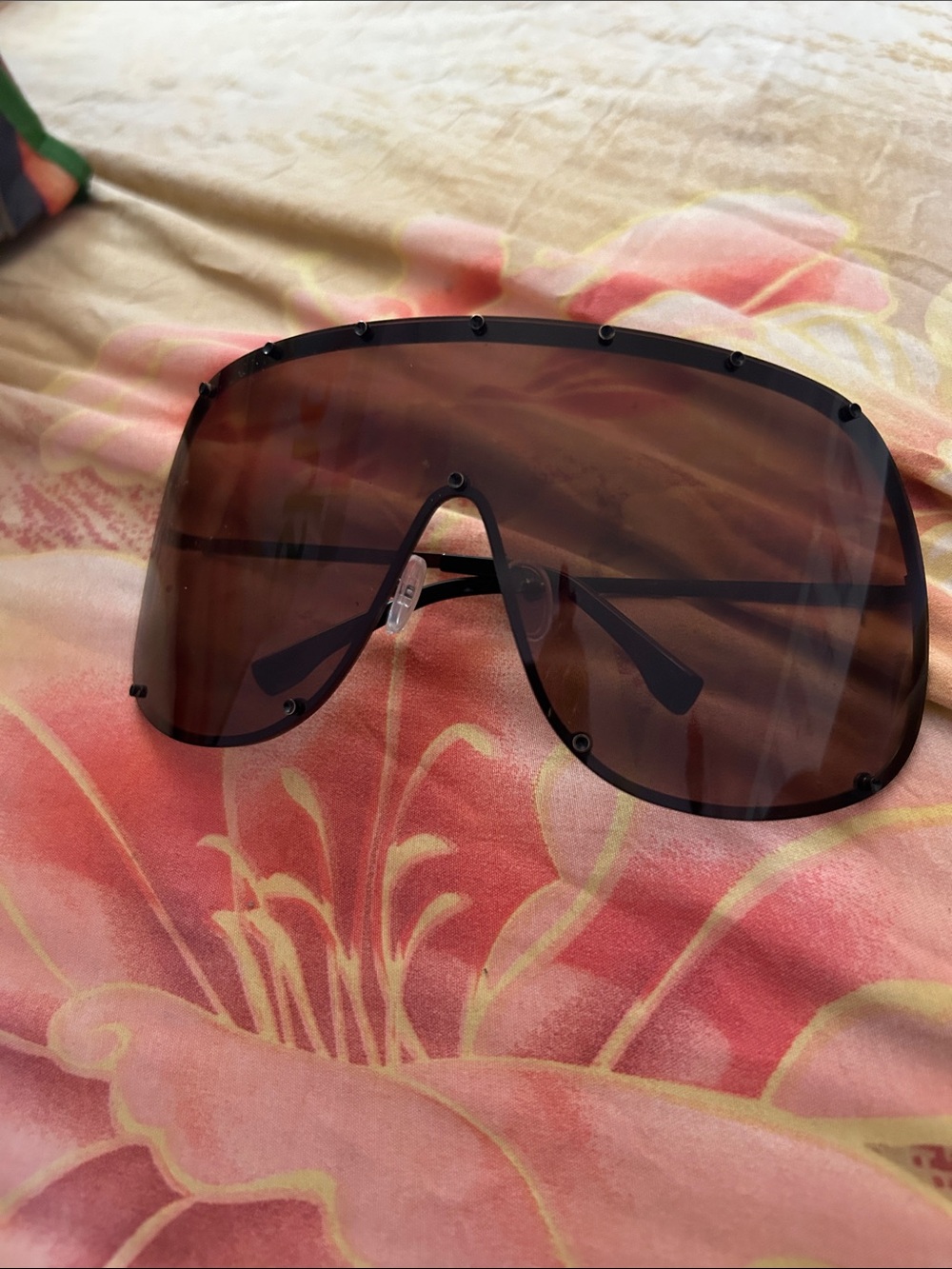 Source Unknown Brown Shield Sunglasses - Women's Fashion